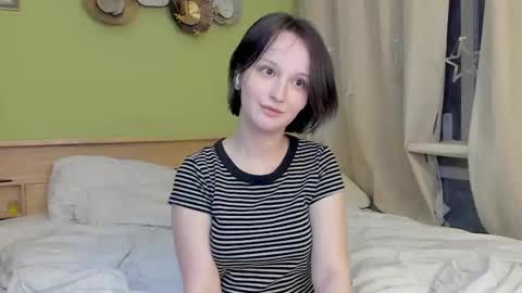 Snapshot of cute_emiliya chatting on 24, 2, 2026 Emily online show from 24, 2, 2026