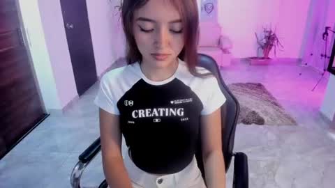 Bella Fox online show from 6, 8, 2026