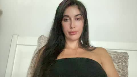 cute_kriss94 online show from 4, 7, 2026