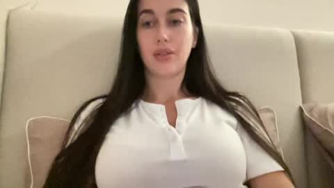 cute_kriss94 online show from 20, 7, 2026