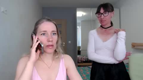 cute_lion_ online show from 3, 5, 2026