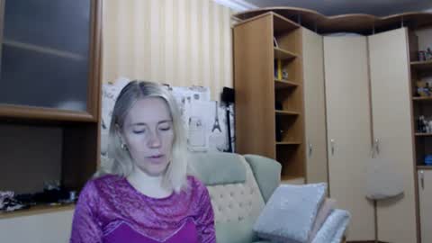 cute_lion_ online show from 21, 7, 2026