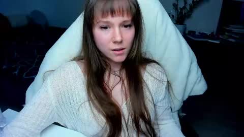 Snapshot of cute_little_ass chatting on 20, 5, 2026 Emily online show from 20, 5, 2026