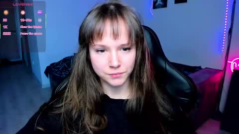 Snapshot of cute_little_ass chatting on 26, 5, 2026 Emily online show from 26, 5, 2026