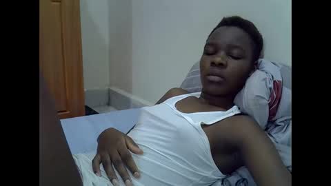 cute_marion online show from 3, 2, 2025