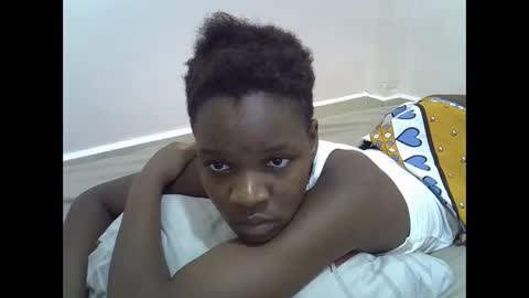 cute_marion online show from 13, 2, 2025