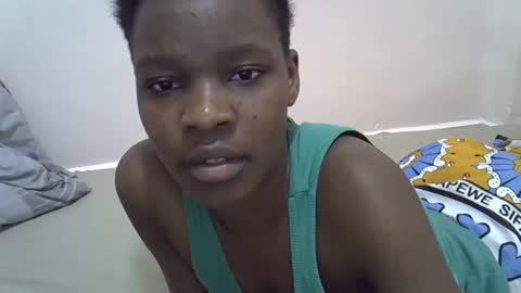 cute_marion online show from 14, 2, 2025