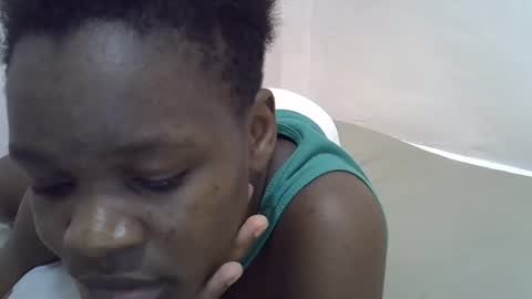 cute_marion online show from 14, 2, 2025
