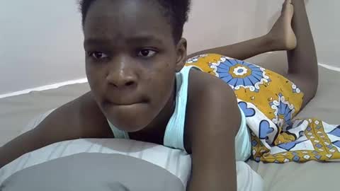 cute_marion online show from 16, 2, 2025
