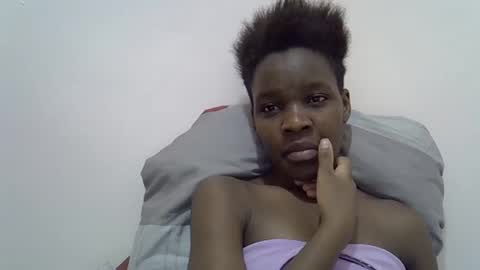 cute_marion online show from 19, 2, 2025