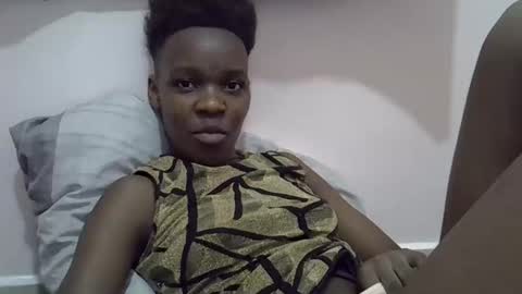 cute_marion online show from 28, 2, 2025