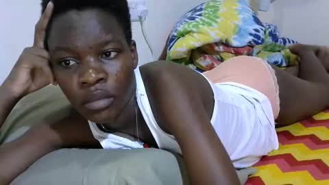 cute_marion online show from 9, 9, 2025