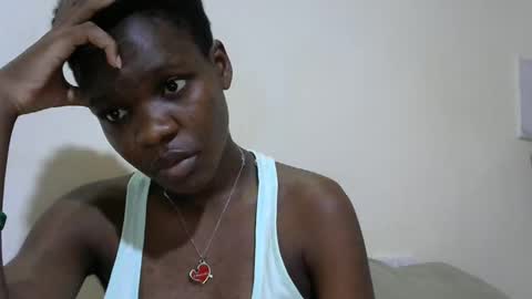 cute_marion online show from 20, 9, 2025