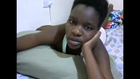 cute_marion online show from 28, 9, 2025