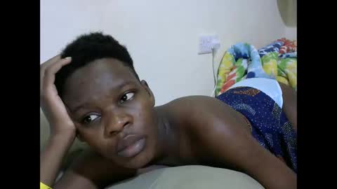 cute_marion online show from 3, 10, 2025