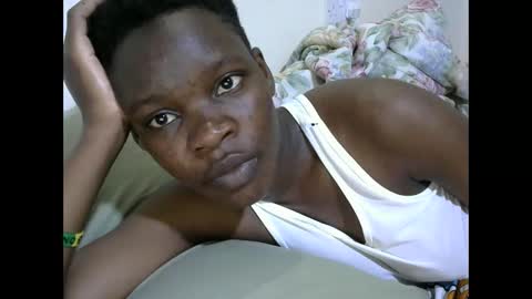 cute_marion online show from 16, 10, 2025