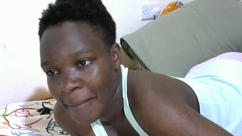 cute_marion online show from 19, 10, 2025