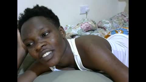 cute_marion online show from 20, 10, 2025