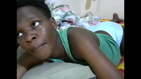cute_marion online show from 24, 10, 2025