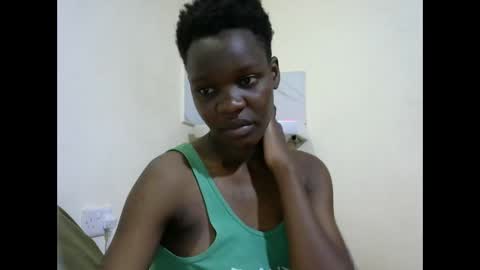 cute_marion online show from 25, 10, 2025