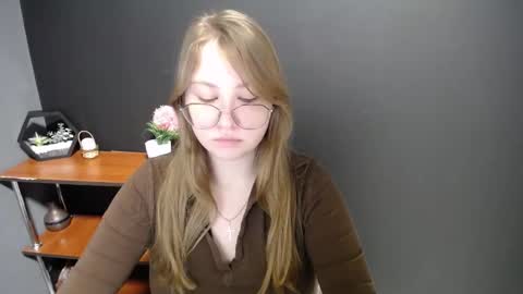 Veronica online show from 19, 2, 2025