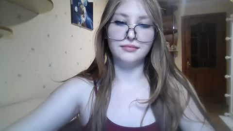 Snapshot of cute_minx chatting on 16, 6, 2026 Veronica online show from 16, 6, 2026