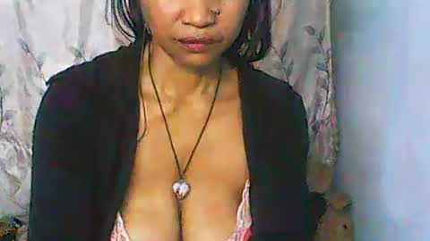 Snapshot of cute_moll chatting on 26, 10, 2025 murielle online show from 26, 10, 2025