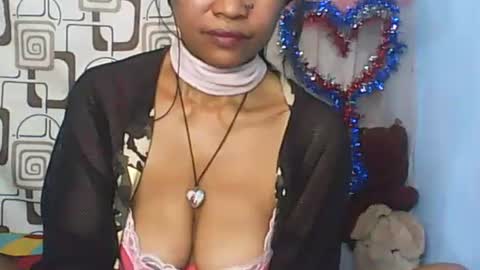 Snapshot of cute_moll chatting on 20, 12, 2025 murielle online show from 20, 12, 2025