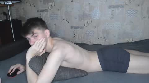 Oliver online show from 6, 11, 2025