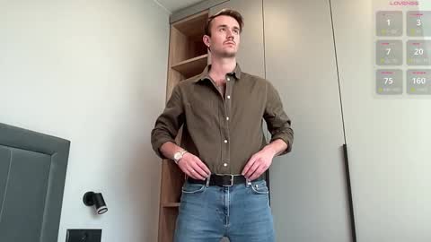 cute_skywalker online show from 17, 9, 2025