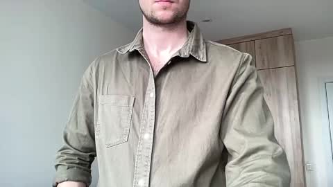 cute_skywalker online show from 5, 5, 2026