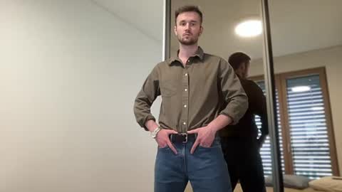 cute_skywalker online show from 10, 6, 2026