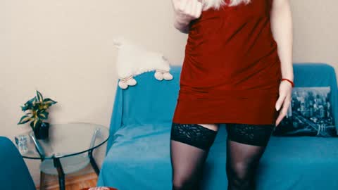 cute_smile_shy online show from 6, 2, 2025