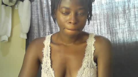 cute_sonny online show from 23, 7, 2026