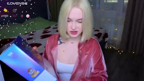 Sue online show from 6, 3, 2025