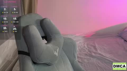 Thomas -  online show from 8, 10, 2025