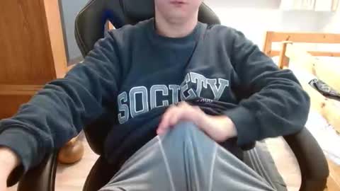 Cuteboy090 online show from 22, 4, 2026