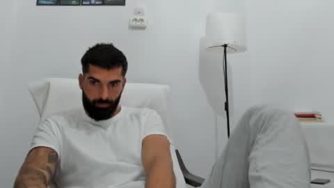 cuteeboy online show from 7, 10, 2025