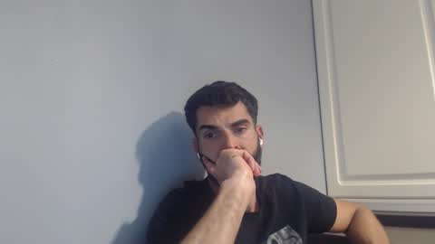 cuteeboy online show from 4, 11, 2025