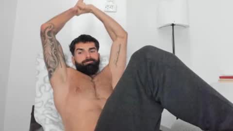 cuteeboy online show from 26, 11, 2025