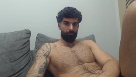 cuteeboy online show from 5, 2, 2026