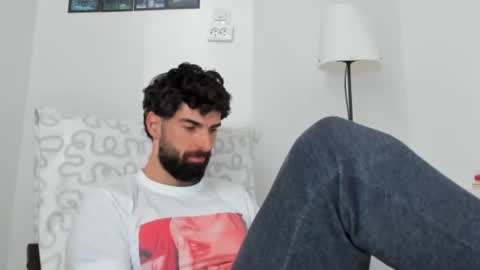 cuteeboy online show from 5, 3, 2026