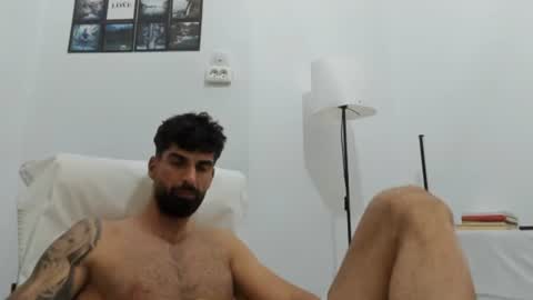 cuteeboy online show from 26, 6, 2026