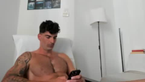 cuteeboy online show from 20, 7, 2026