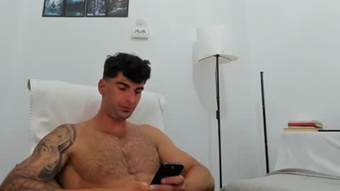 cuteeboy online show from 22, 7, 2026