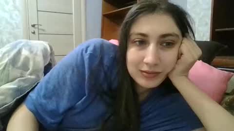 Snapshot of cutekattie chatting on 15, 11, 2025 cutekattie online show from 15, 11, 2025