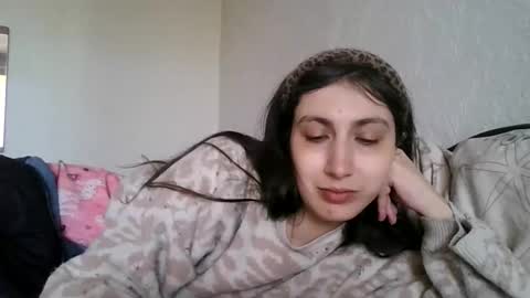 cutekattie online show from 11, 4, 2026