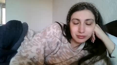 cutekattie online show from 17, 4, 2026