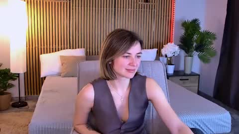 cutemirage online show from 30, 4, 2026