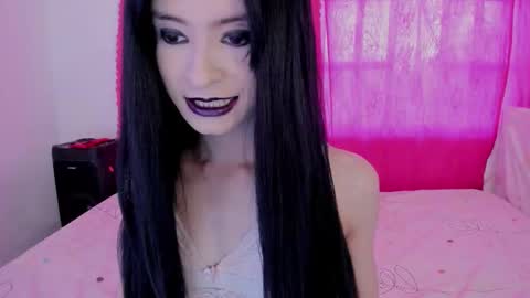 Snapshot of cutenaked_8 chatting on 12, 9, 2025 Natalie online show from 12, 9, 2025
